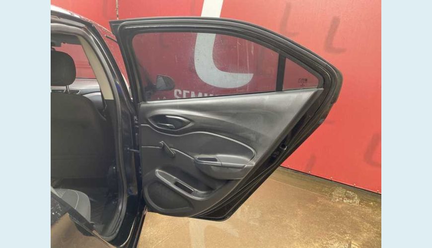 CHEVROLET ONIX LT 1.0 FLEX MANUAL 4P - PRETO - 2018 Foto 8 (Grande)