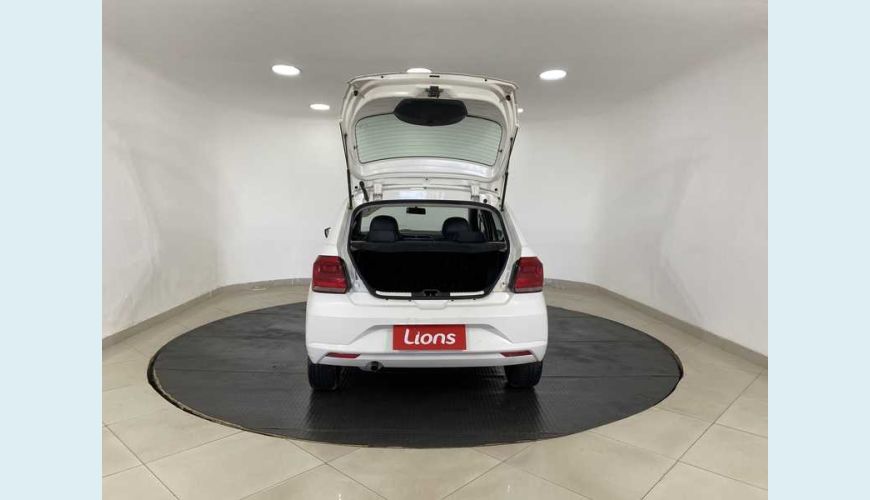VOLKSWAGEN GOL TRENDLINE 1.0 MPI FLEX MANUAL 2P - BRANCO - 2017 Foto 8 (Grande)