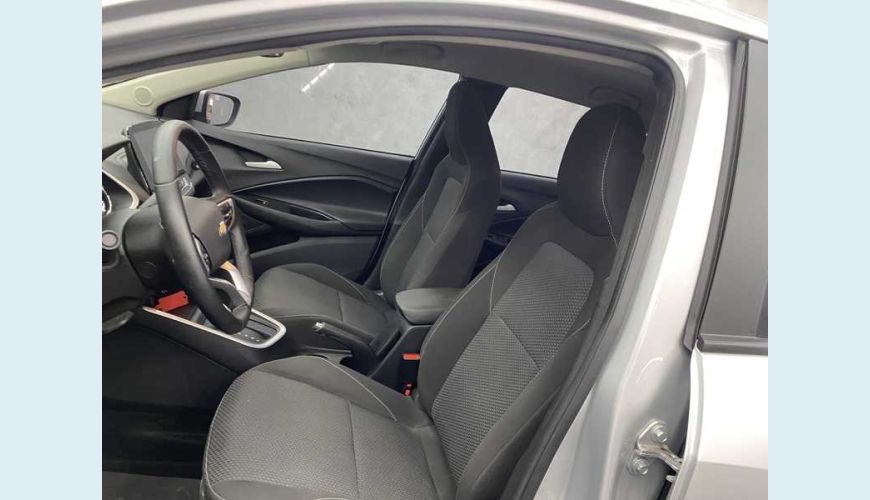 CHEVROLET ONIX PLUS LTZ 1.0 TURBO FLEX AUT. 4P - PRATA - 2023 Foto 8 (Grande)