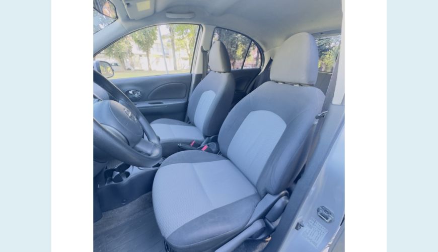 NISSAN MARCH FLEX MANUAL 4P - PRATA - 2014 Foto 8 (Grande)