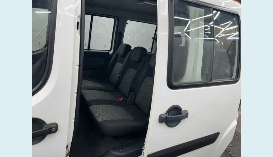 FIAT DOBLO ESSENCE 1.8 16V FLEX MANUAL 4P - BRANCO - 2021 Foto 8 (Grande)
