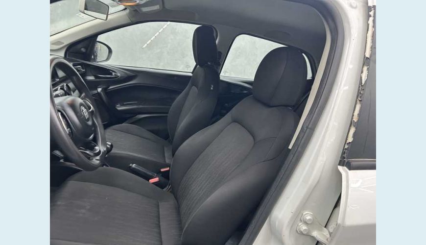 FIAT ARGO 1.0 FLEX MANUAL 4P - BRANCO - 2022 Foto 8 (Grande)