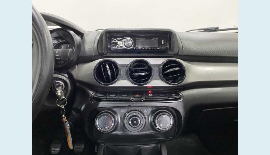 FIAT ARGO FIREFLY 1.0 FLEX MANUAL 4P - PRETO - 2020 Foto 8 (Grande)