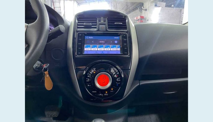 NISSAN VERSA SV 1.6 16V FLEX AUT. 4P - PRATA - 2018 Foto 8 (Grande)