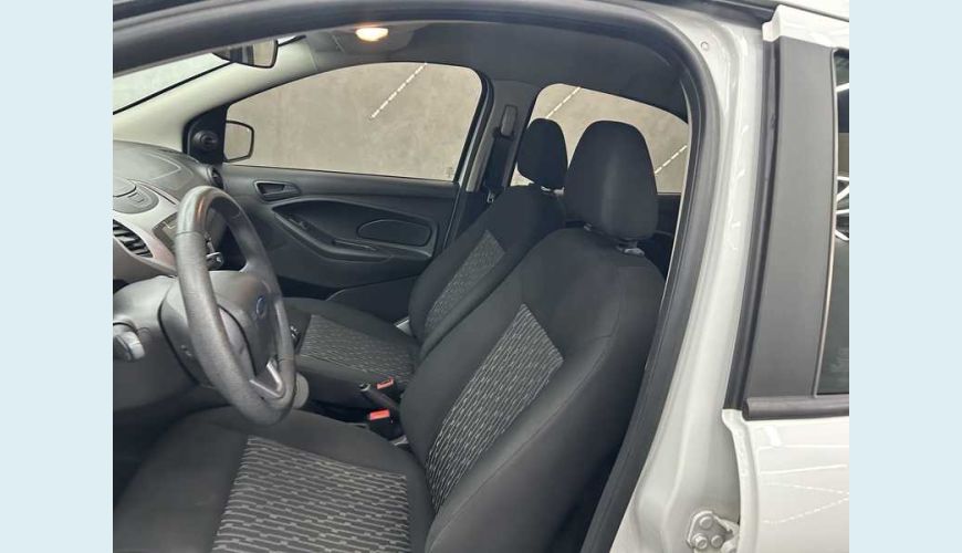 FORD KA SEDAN SE 1.5 12V FLEX MANUAL 4P - BRANCO - 2020 Foto 8 (Grande)