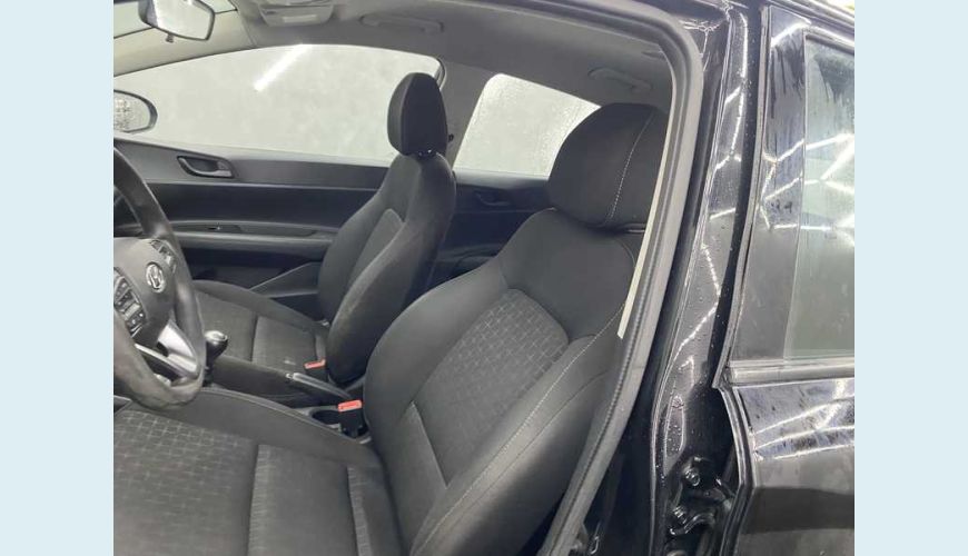 HYUNDAI HB 20 COMFORT 1.0 FLEX AUT. 4P - PRETO - 2023 Foto 8 (Grande)