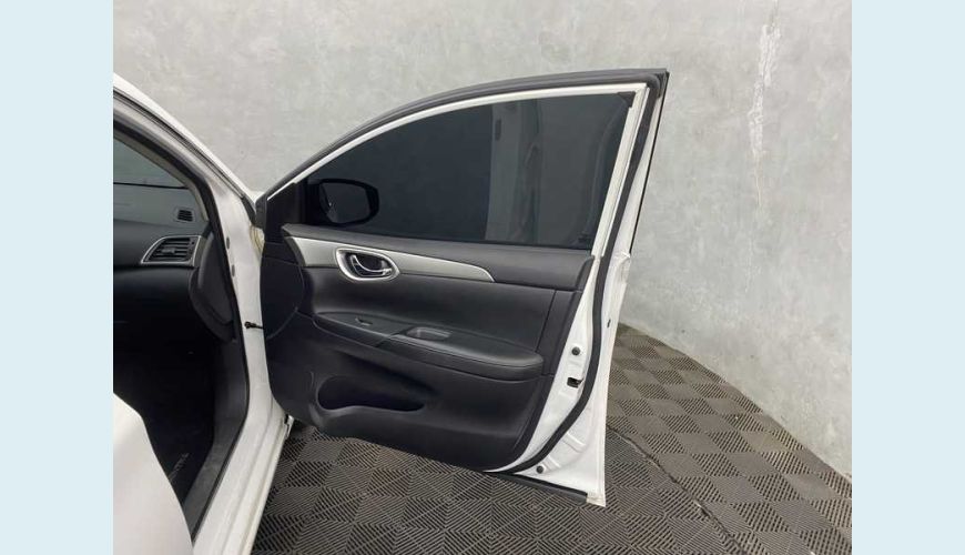 NISSAN SENTRA SL 2.0 16V FLEX AUT. 4P - BRANCO - 2016 Foto 8 (Grande)