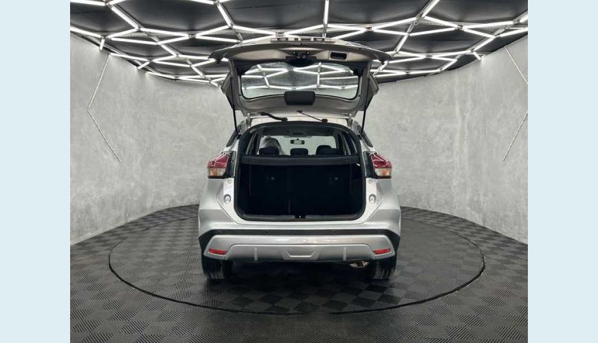 NISSAN KICKS SENSE 1.6 FLEX AUT. 4P - PRATA - 2023 Foto 8 (Grande)