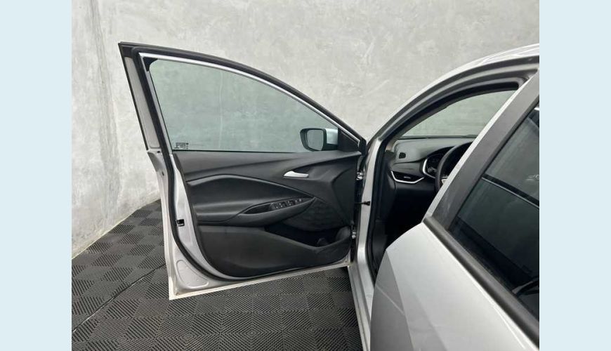 CHEVROLET ONIX LT 1.0 FLEX MANUAL 4P - PRATA - 2022 Foto 8 (Grande)