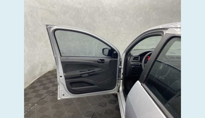 VOLKSWAGEN GOL 1.0 12V FLEX MANUAL 4P - PRATA - 2021 Foto 8 (Grande)