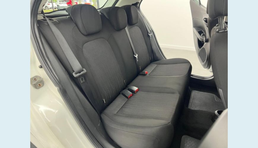 FIAT ARGO DRIVE 1.0 FLEX MANUAL 4P - BRANCO - 2020 Foto 8 (Grande)