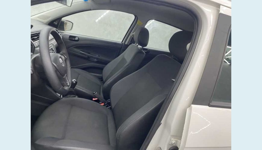 VOLKSWAGEN GOL 1.0 12V FLEX MANUAL 4P - BRANCO - 2020 Foto 8 (Grande)