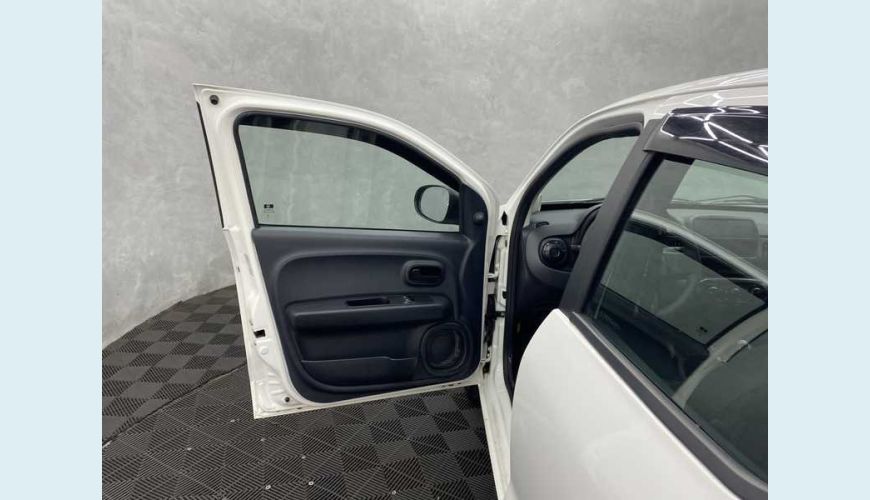 FIAT MOBI LIKE 1.0 FLEX MANUAL 4P - BRANCO - 2020 Foto 8 (Grande)