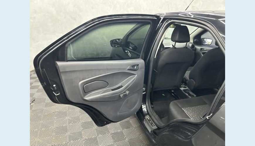 FORD KA SE 1.0 FLEX MANUAL 4P - PRETO - 2020 Foto 8 (Grande)