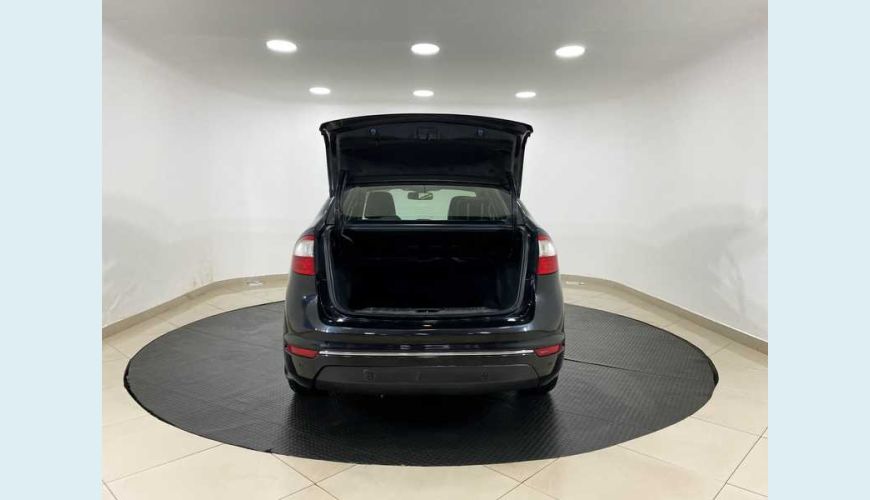 FORD FIESTA SEDAN TITANIUM POWERSHIFT 1.6 FLEX AUT. 4P - PRETO - 2014 Foto 8 (Grande)