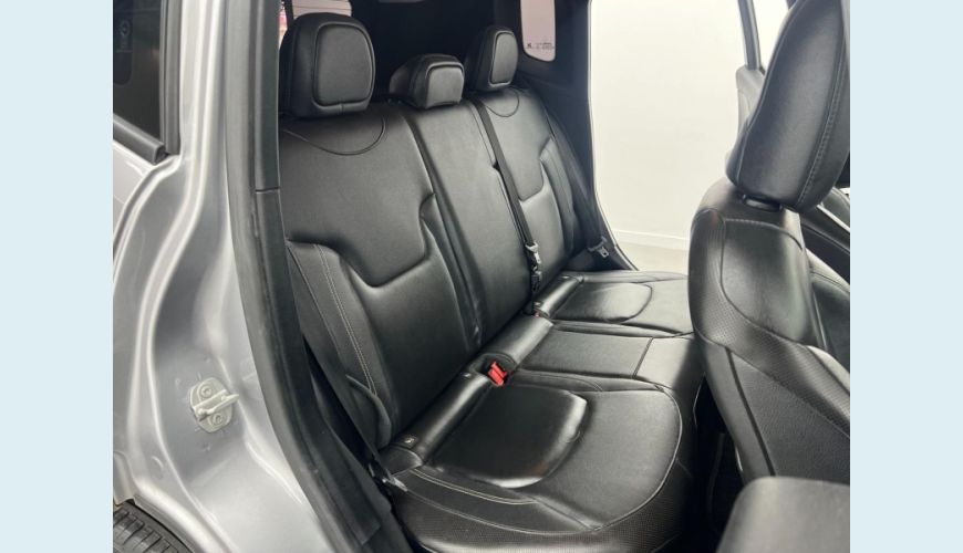 JEEP RENEGADE LONGITUDE AT FLEX AUT. 4P - PRATA - 2021 Foto 8 (Grande)