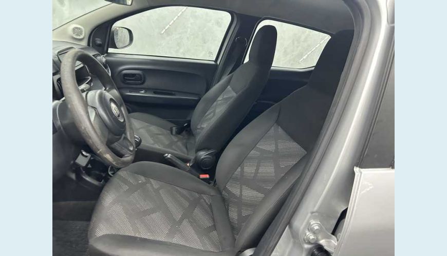 FIAT MOBI LIKE 1.0 FLEX MANUAL 4P - PRATA - 2022 Foto 8 (Grande)