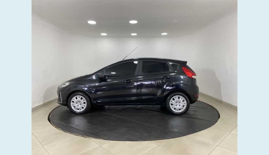 FORD FIESTA SE 1.6 16V FLEX MANUAL 4P - PRETO - 2018 Foto 8 (Grande)