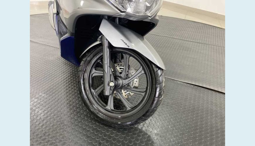 HONDA HONDA PCX 150 SPORT GASOLINA - PRATA - 2020 Foto 8 (Grande)