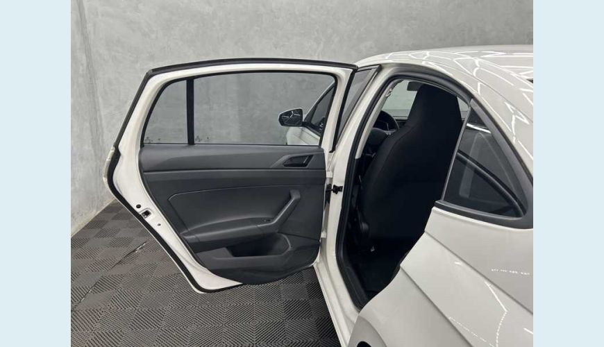 VOLKSWAGEN VIRTUS TSI 1.0 12V FLEX MANUAL 4P - BRANCO - 2023 Foto 8 (Grande)