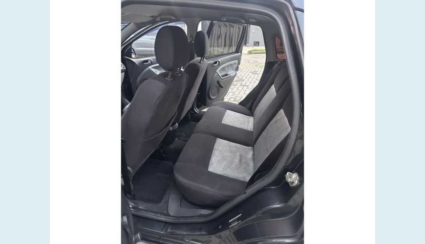 FORD FIESTA CLASS 1.6 FLEX MANUAL 4P - PRETO - 2009 Foto 8 (Grande)