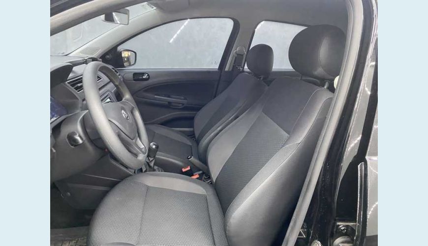 VOLKSWAGEN VOYAGE 1.6 MSI 8V FLEX MANUAL 4P - PRETO - 2021 Foto 8 (Grande)