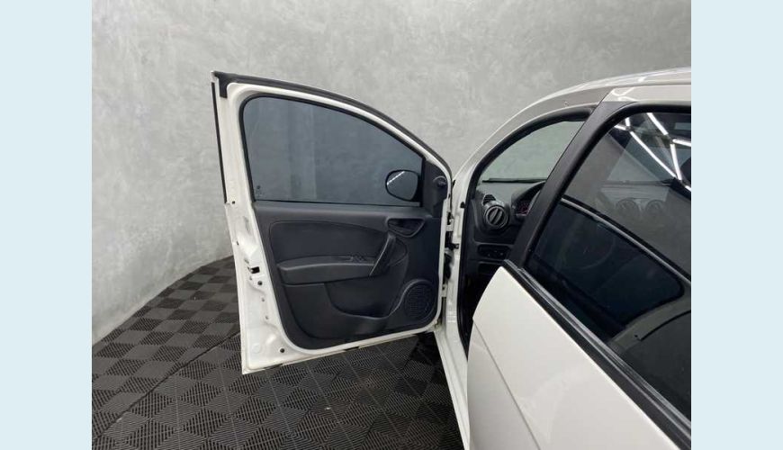 FIAT GRAND SIENA 1.0 FLEX MANUAL 4P - BRANCO - 2021 Foto 8 (Grande)