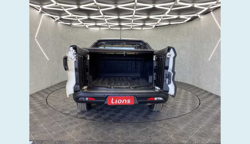 FIAT TORO ENDURANCE 1.8 FLEX AUT. 4P - BRANCO - 2021 Foto 8 (Grande)