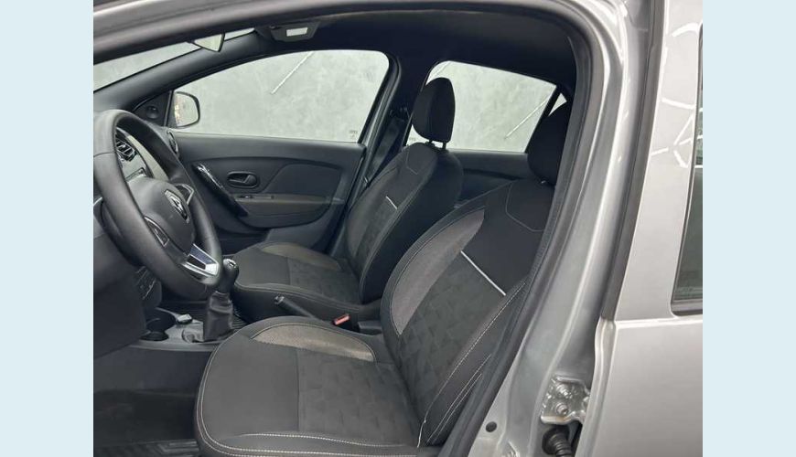 RENAULT LOGAN ZEN 1.0 12V FLEX MANUAL 4P - PRATA - 2023 Foto 8 (Grande)