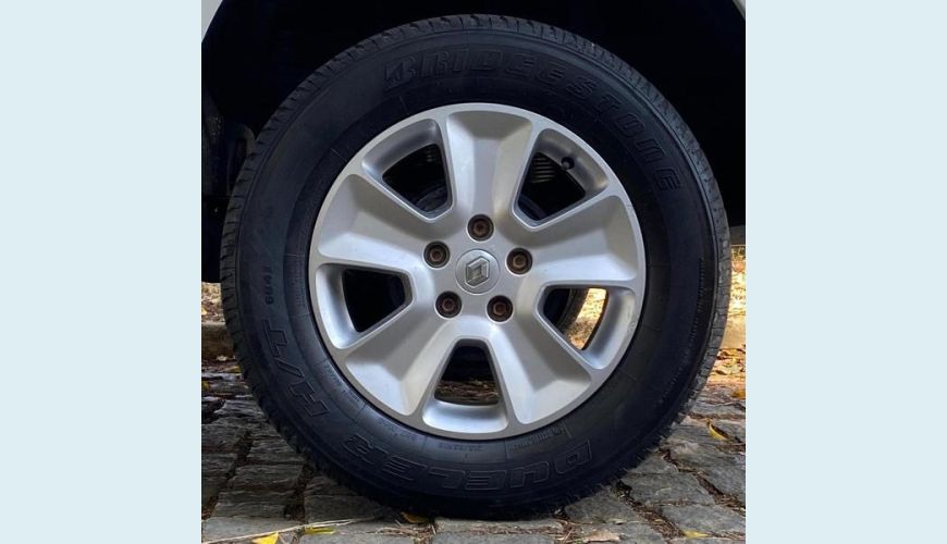 RENAULT RENAULT DUSTER 1.6 D 4X2 FLEX MANUAL 4P - BRANCO - 2016 Foto 8 (Grande)