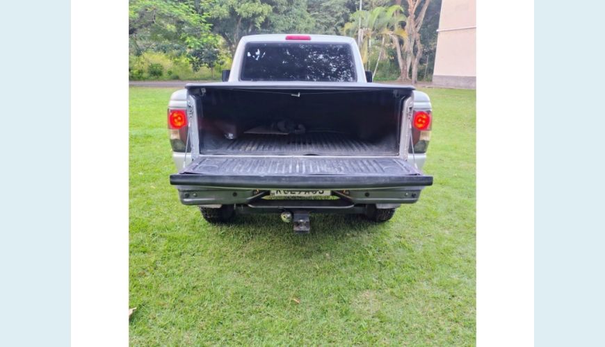 FORD RANGER MANUAL 2P - PRATA - 2010 Foto 8 (Grande)