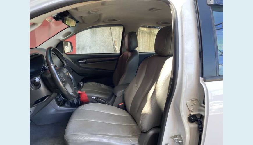 CHEVROLET CHEVROLET S-10 LTZ 2.4 FLEX MANUAL 4P - BRANCO - 2013 Foto 8 (Grande)