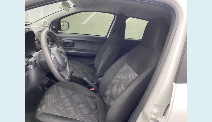 FIAT FIAT MOBI LIKE 1.0 FLEX MANUAL 4P - BRANCO - 2021 Foto 8 (Grande)