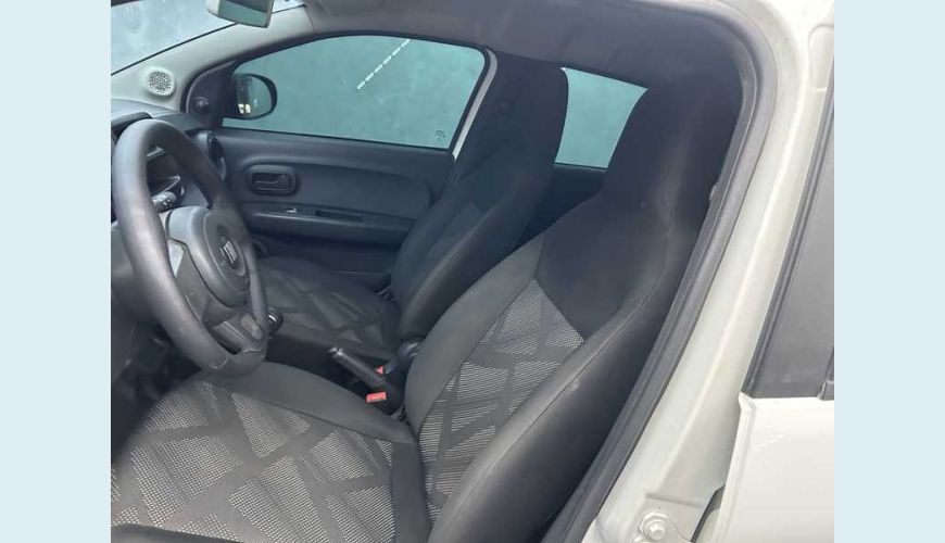 FIAT MOBI LIKE 1.0 - BRANCO - 2024 Foto 8 (Grande)