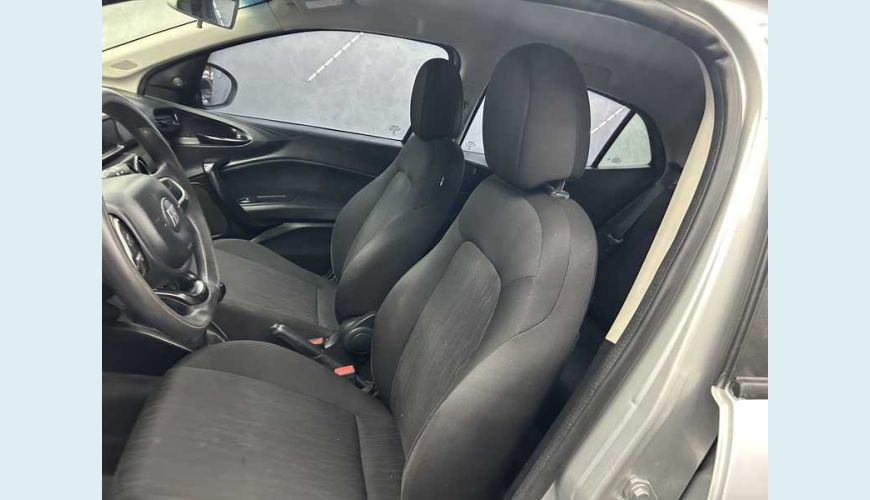 FIAT FIAT ARGO 1.0 FLEX MANUAL 4P - PRATA - 2022 Foto 8 (Grande)