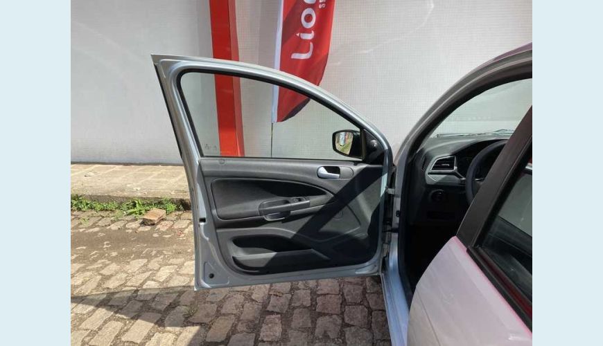 VOLKSWAGEN VOLKSWAGEN GOL 1.0 12V FLEX MANUAL 4P - PRATA - 2019 Foto 8 (Grande)