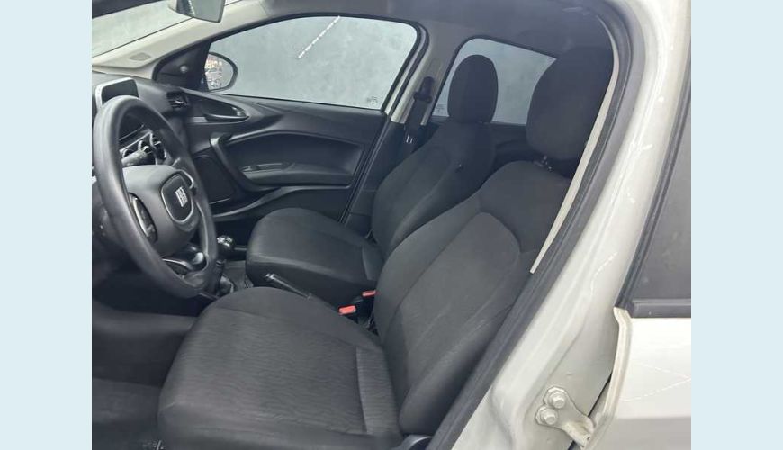 FIAT FIAT CRONOS DRIVE 1.0 FLEX MANUAL 4P - BRANCO - 2023 Foto 8 (Grande)