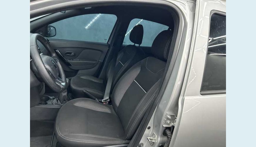 RENAULT RENAULT LOGAN ZEN 1.0 12V FLEX MANUAL 4P - PRATA - 2022 Foto 8 (Grande)
