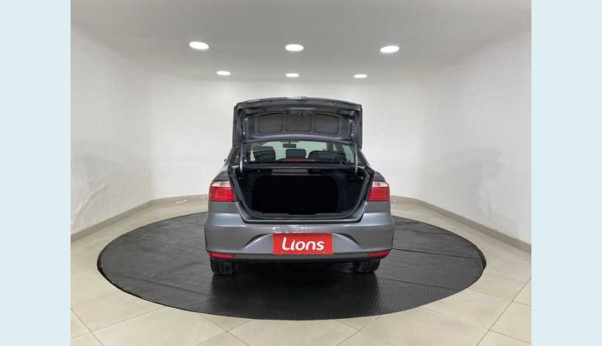 VOLKSWAGEN VOLKSWAGEN VOYAGE 1.6 MSI 8V FLEX MANUAL 4P - CINZA - 2021 Foto 8 (Grande)
