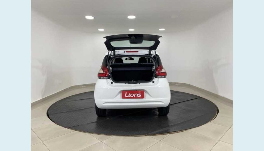FIAT FIAT MOBI FIREFLY DRIVE GSR 1.0 FLEX AUT. 4P - BRANCO - 2019 Foto 8 (Grande)