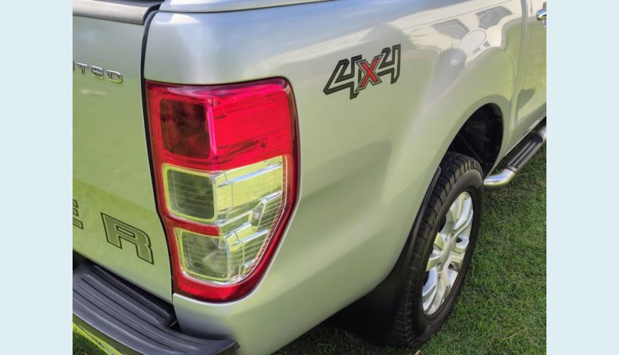 FORD FORD RANGER DIESEL AUT. 4P - PRATA - 2017 Foto 8 (Grande)