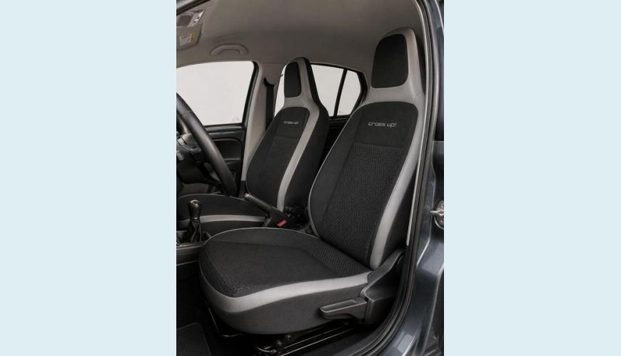 VOLKSWAGEN VOLKSWAGEN UP CROSS FLEX MANUAL 4P - CINZA - 2015 Foto 8 (Grande)