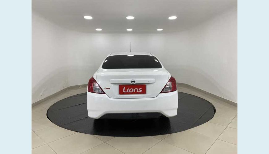 NISSAN VERSA 1.0 12V FLEX MANUAL 4P - BRANCO - 2018 Foto 8 (Grande)