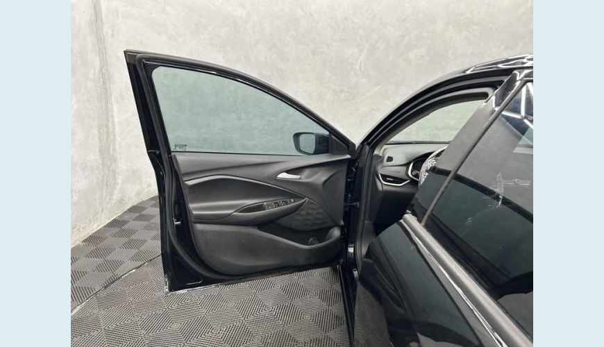 CHEVROLET ONIX LT 1.0 FLEX MANUAL 4P - PRETO - 2022 Foto 8 (Grande)