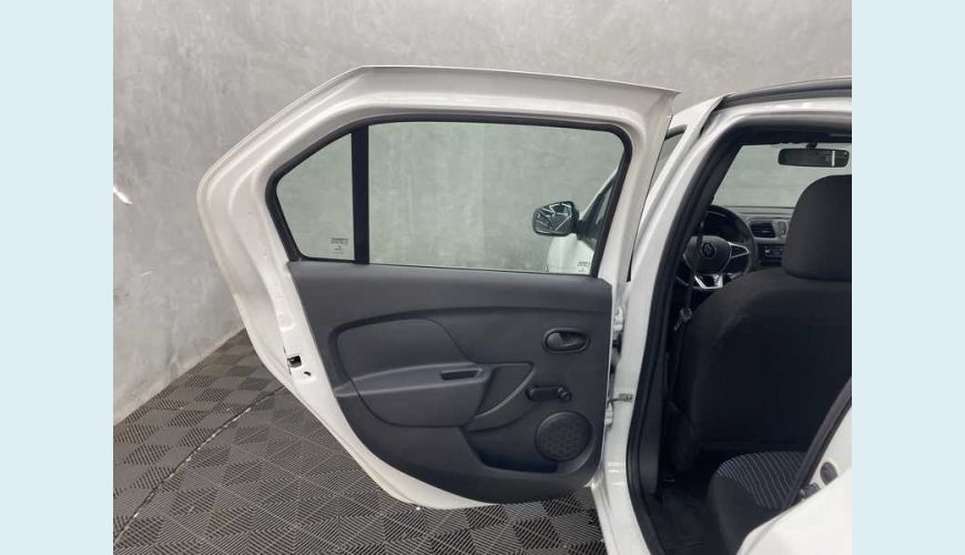 RENAULT LOGAN LIFE 1.0 12V FLEX MANUAL 4P - BRANCO - 2023 Foto 8 (Grande)