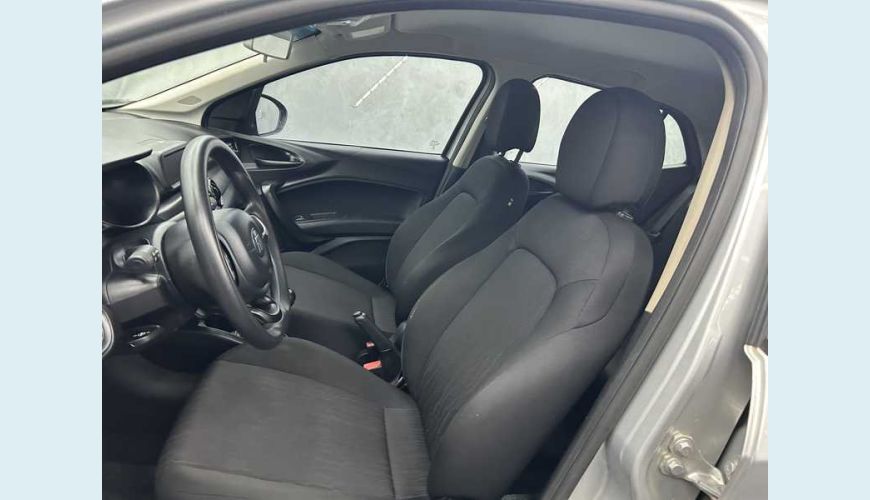FIAT ARGO 1.0 FLEX MANUAL 4P - PRATA - 2022 Foto 8 (Grande)