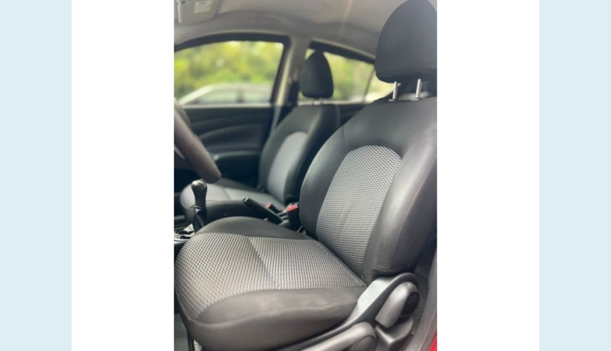 NISSAN VERSA FLEX MANUAL 4P - VERMELHO - 2018 Foto 8 (Grande)