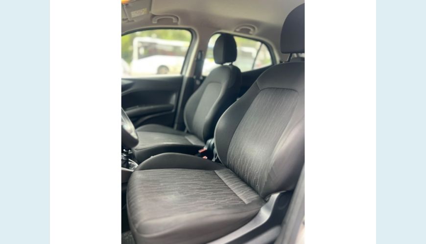 FIAT ARGO FLEX MANUAL 4P - PRATA - 2019 Foto 8 (Grande)