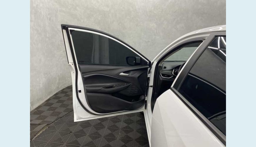 CHEVROLET ONIX LT 1.0 TURBO FLEX MANUAL 4P - BRANCO - 2023 Foto 8 (Grande)