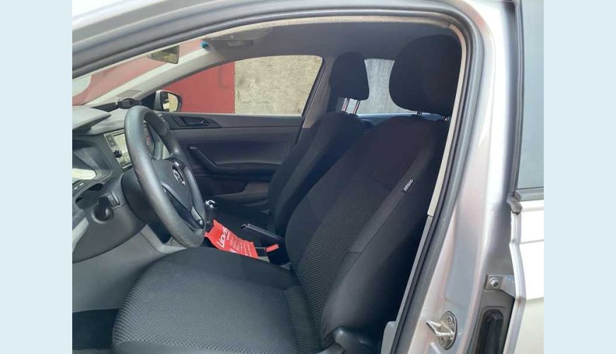 VOLKSWAGEN VIRTUS 1.6 FLEX MANUAL 4P - PRATA - 2019 Foto 8 (Grande)